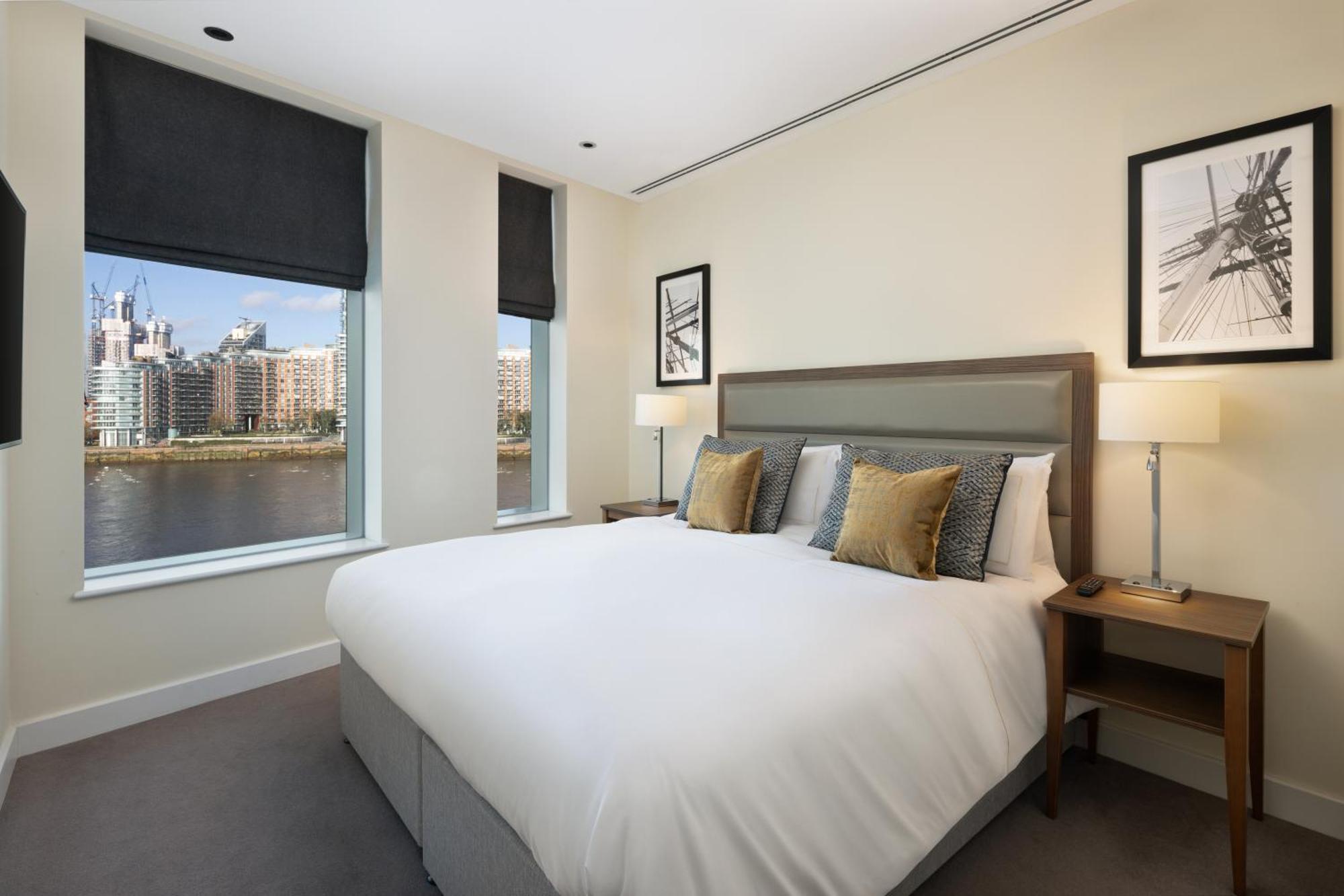 Hotel Intercontinental London - The O2 Exteriér fotografie A bedroom at the hotel